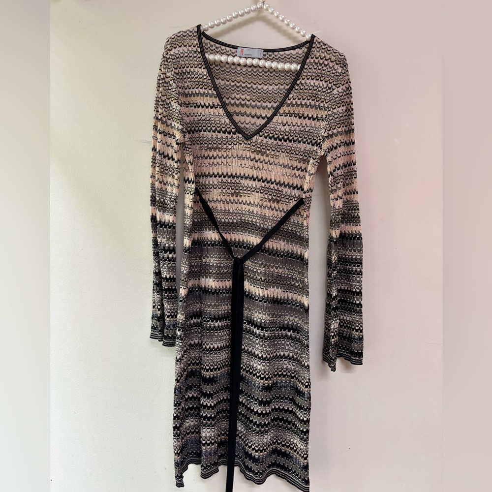 MISSONI  Zigzag Long Sleeve Dress in Black and Cream 12- perfect condition.